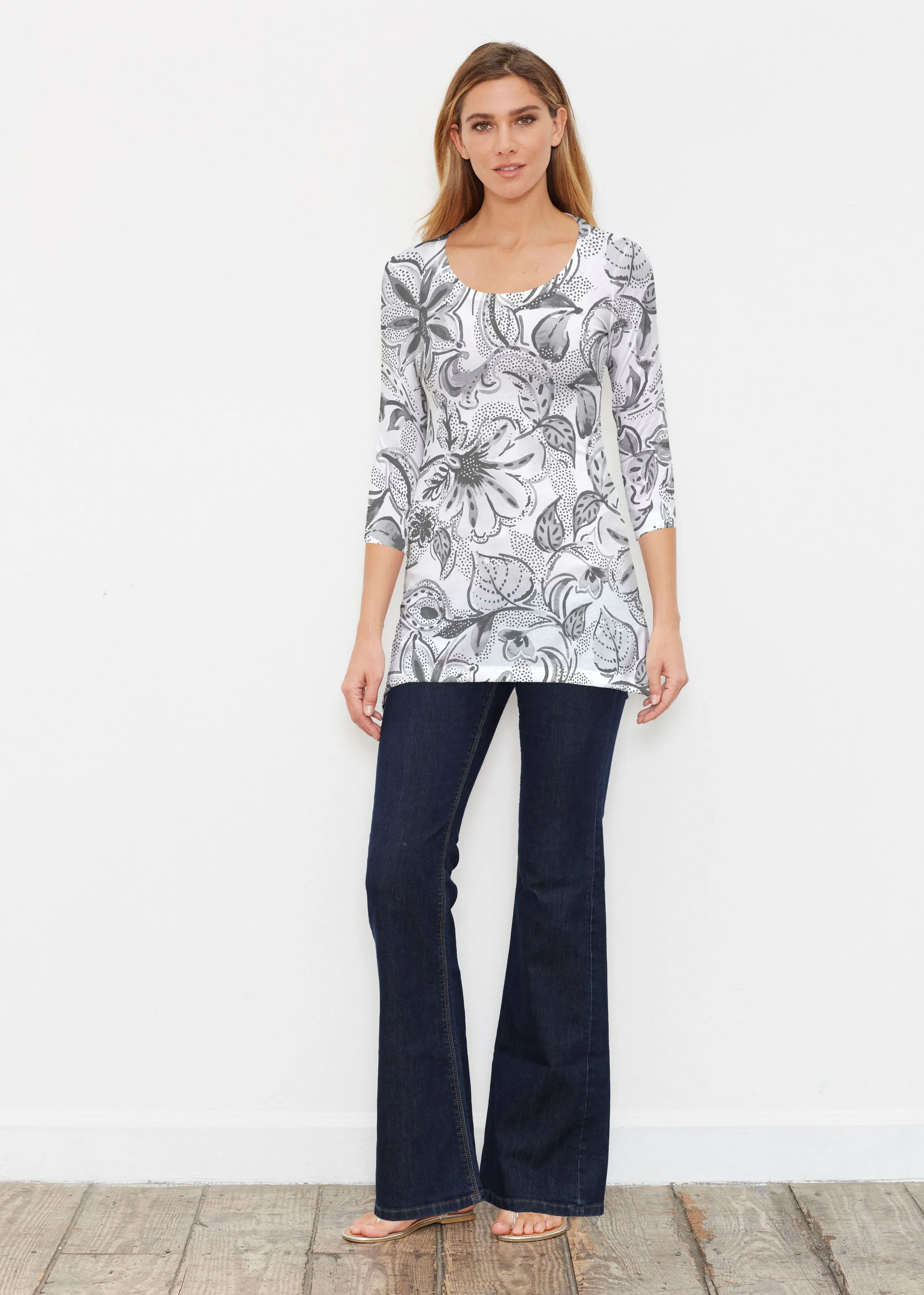 Baltic Watercolor Black (7697) ~ Buttersoft 3/4 Sleeve Tunic