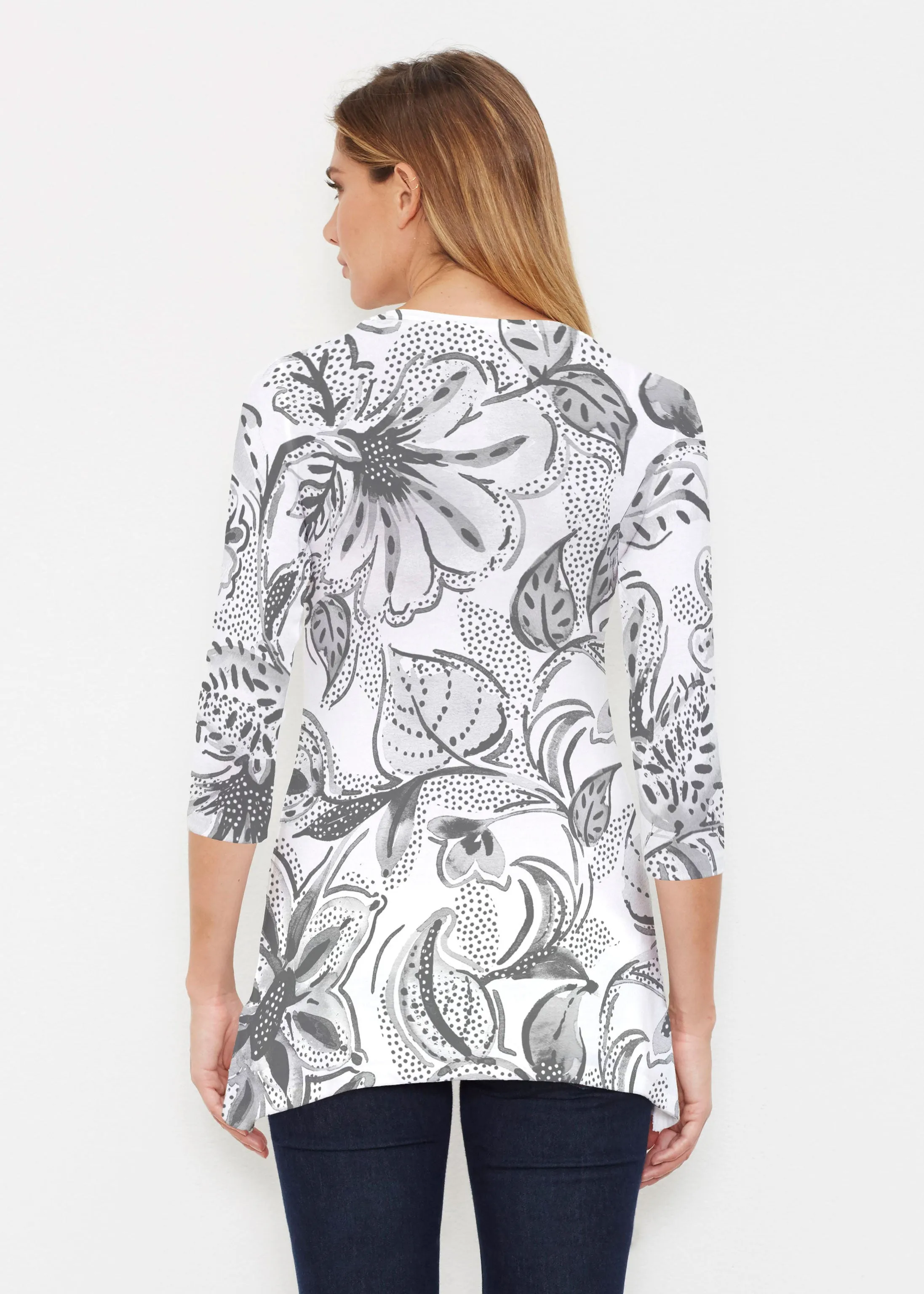 Baltic Watercolor Black (7697) ~ Buttersoft 3/4 Sleeve Tunic