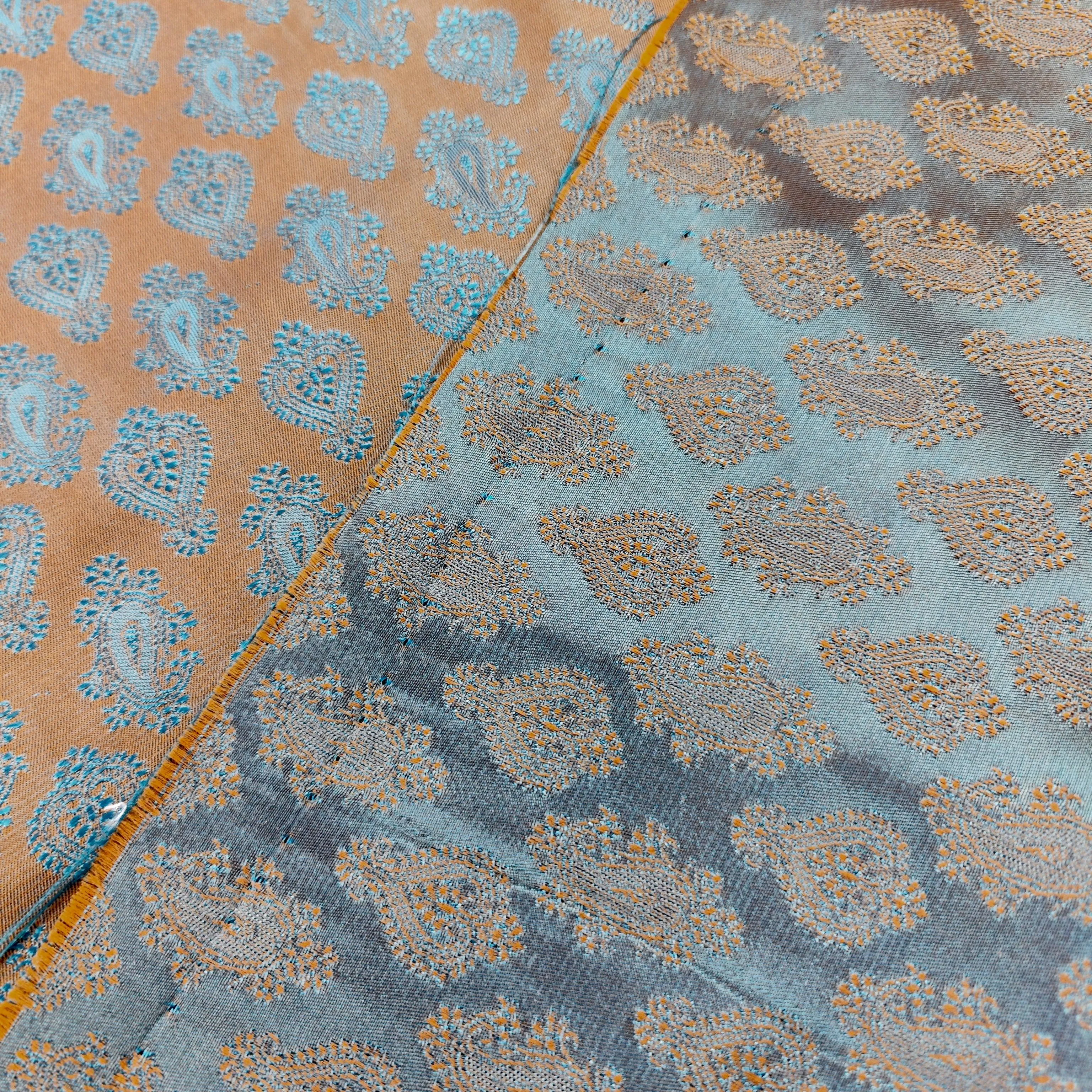 Beautiful Carry Design Tanchoi Silk Kurta Pajama