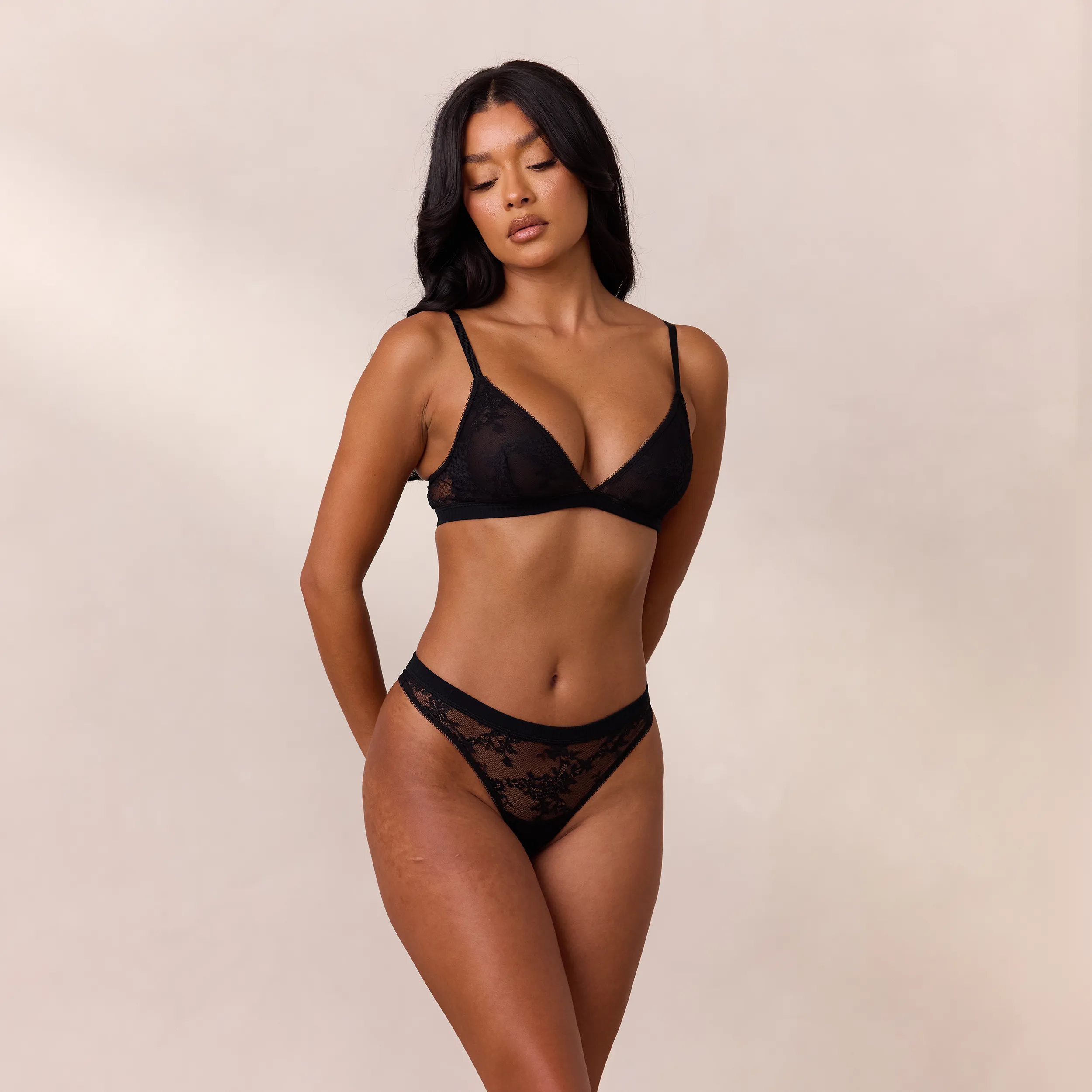 Brassière Lace Triangle - Noir