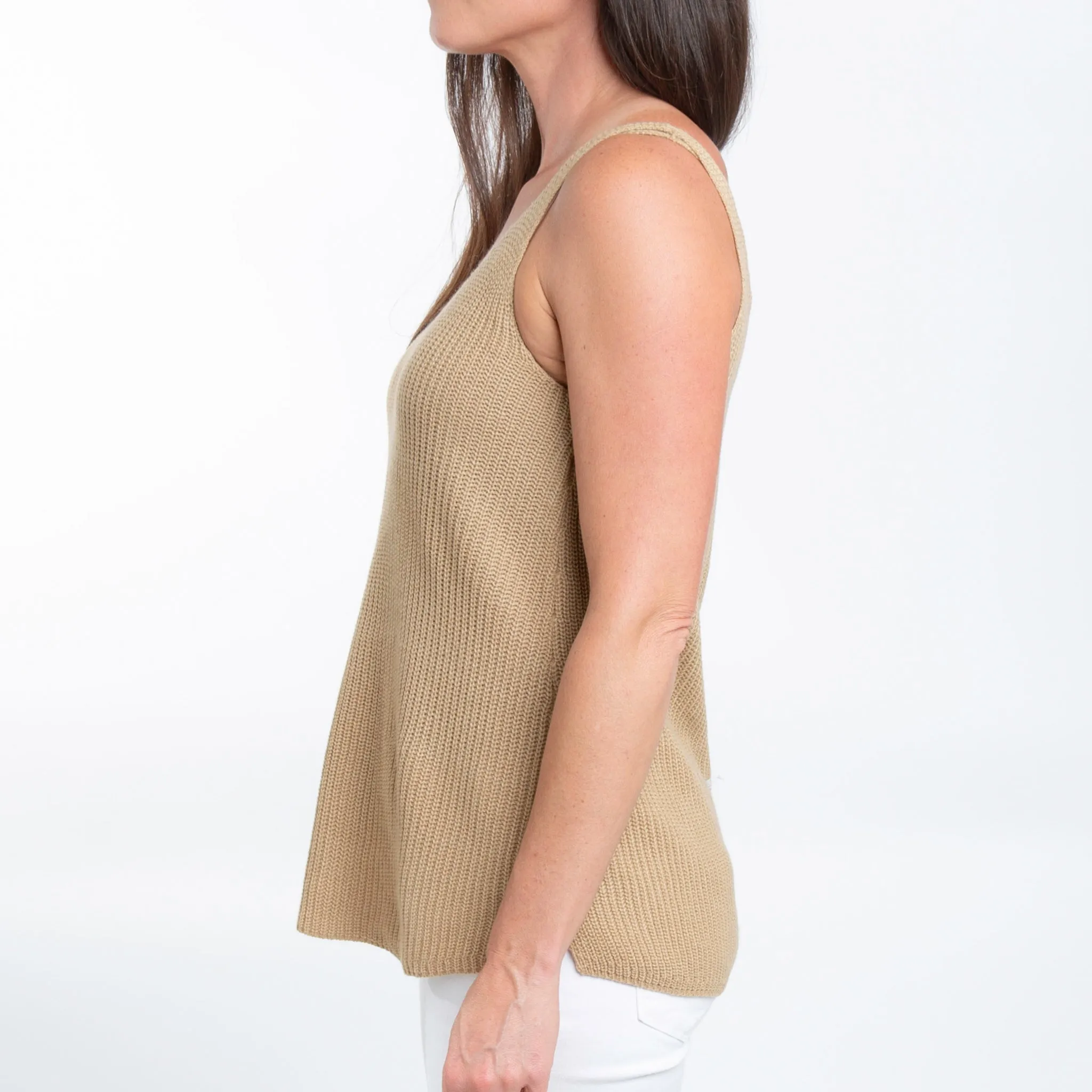 Capri Scoop Neck Tank