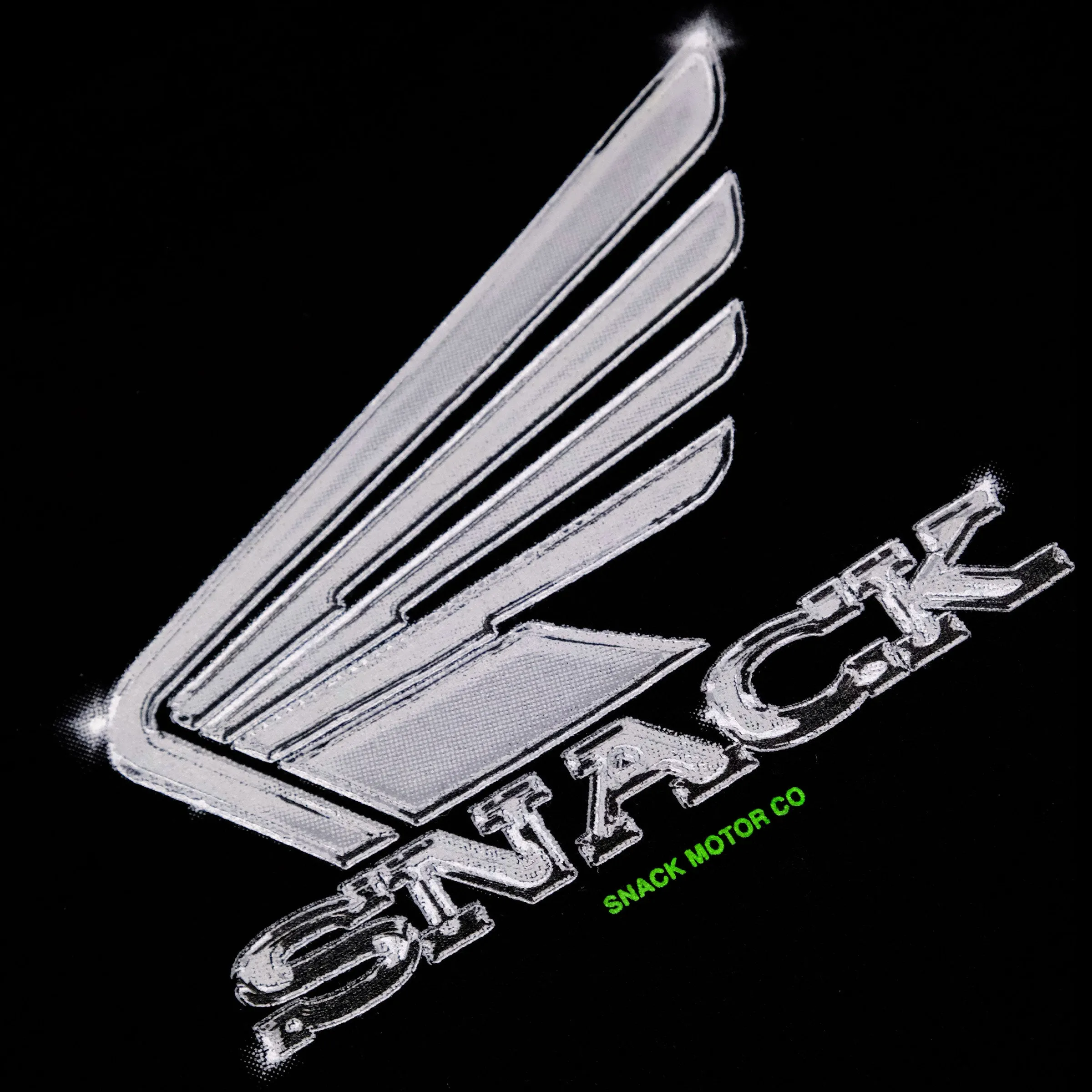 CHROME WINGS TEE - BLACK