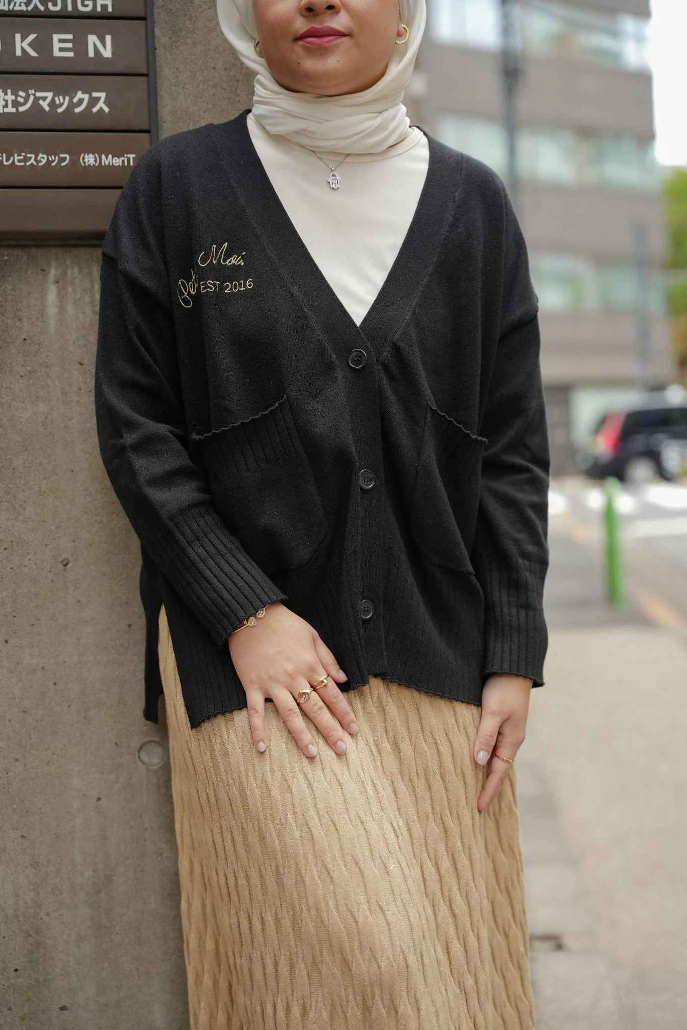 CLASSIC CARDI IN NOIR
