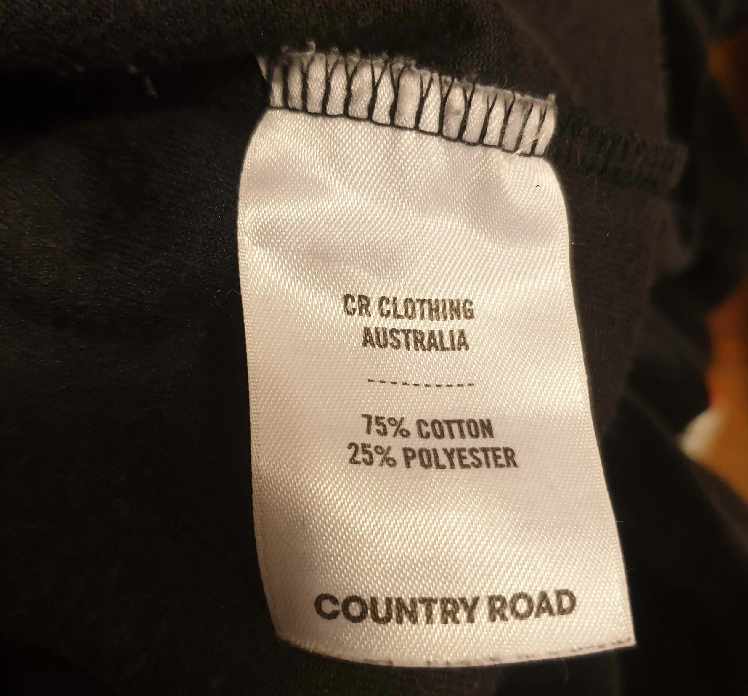 Country Road velvet hodded top size S / AU10