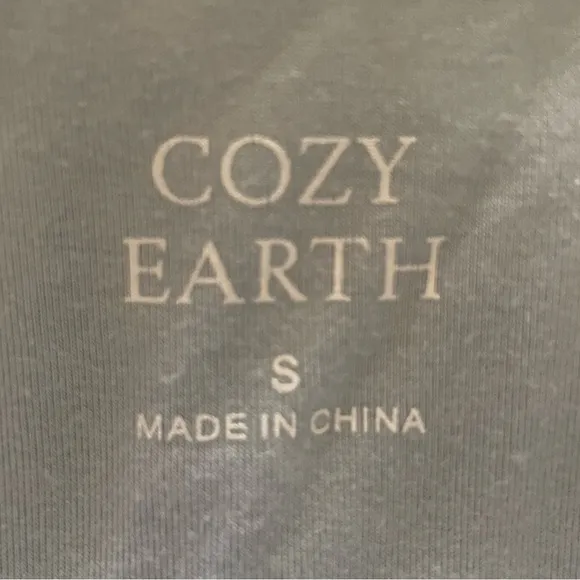 Cozy Earth Bamboo Pajama Top Long Sleeve Light Blue Size Small