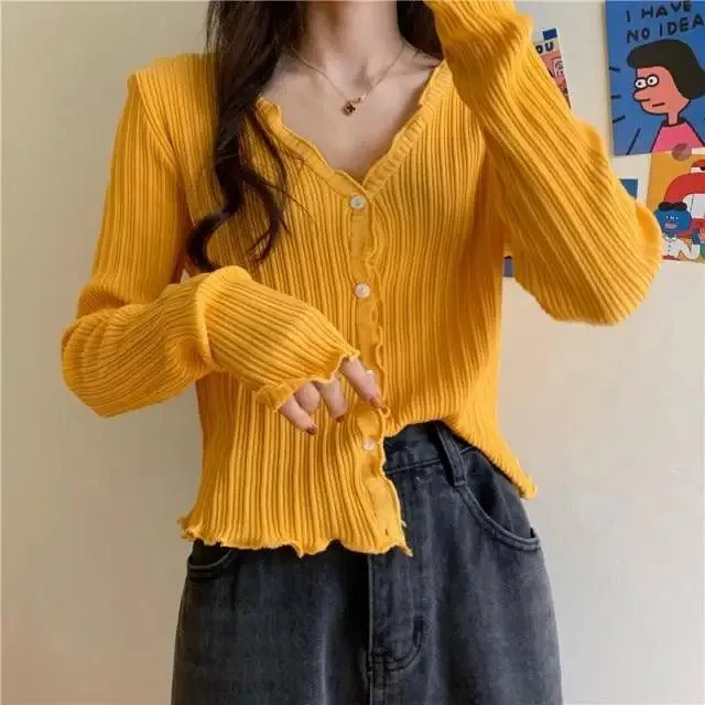 Cute Short Sweater Women V-Neck Knitted Cardigan Fashionable Single Breasted Women Elasticity Cropped Cardigan Sweater for Female
