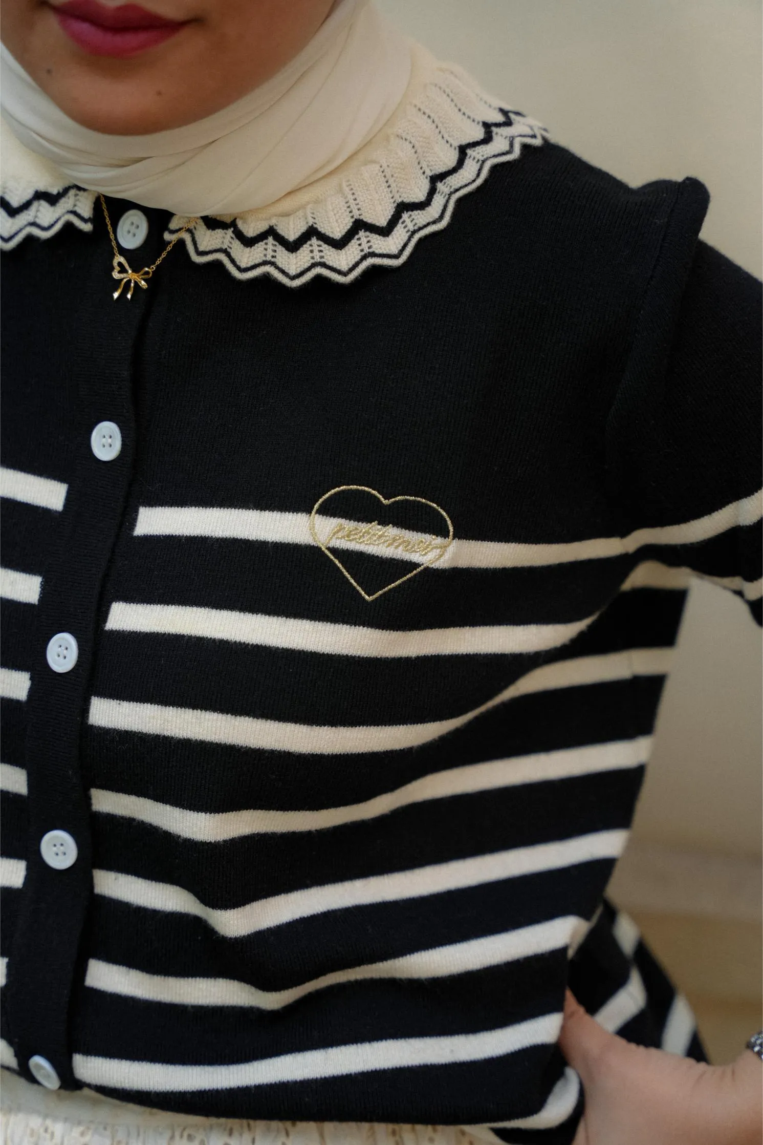 EMILIA CARDI IN NOIR