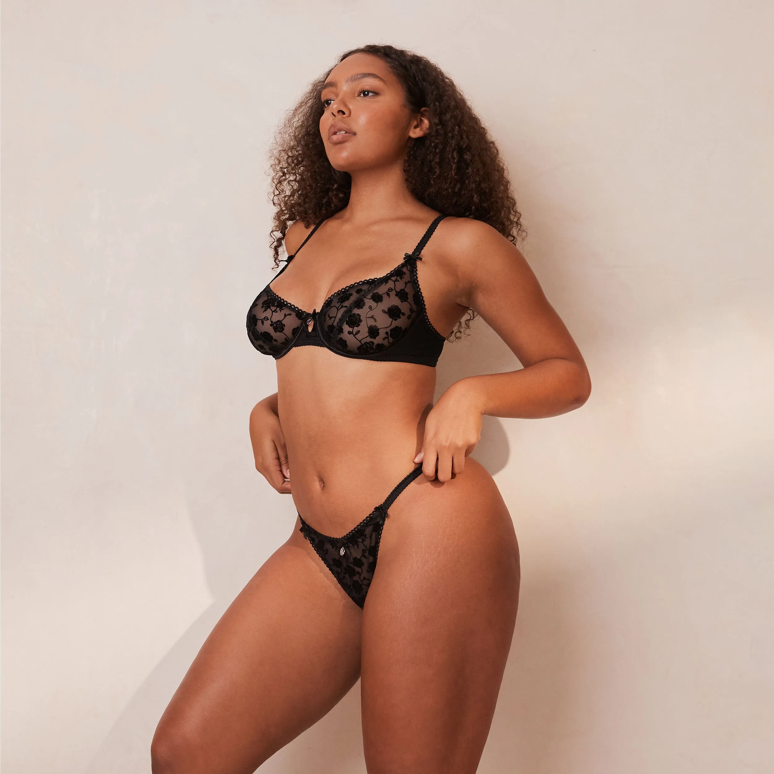 Flocked Floral Balcony Soutien-Gorge - Noir