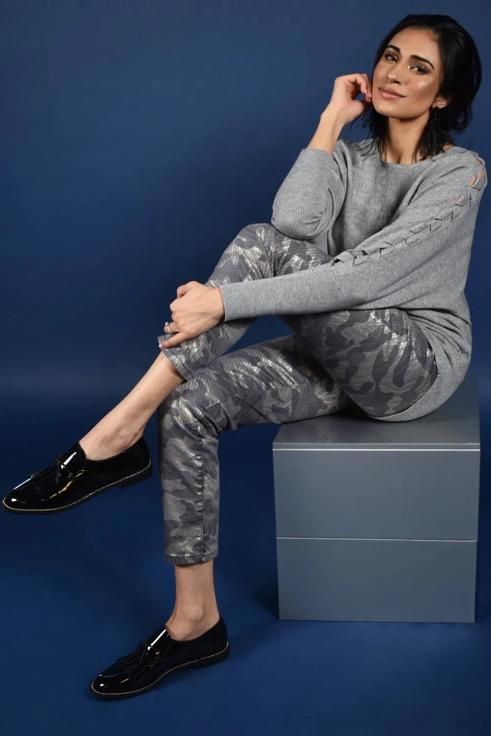 Frank Lyman Grey Knit Sweater