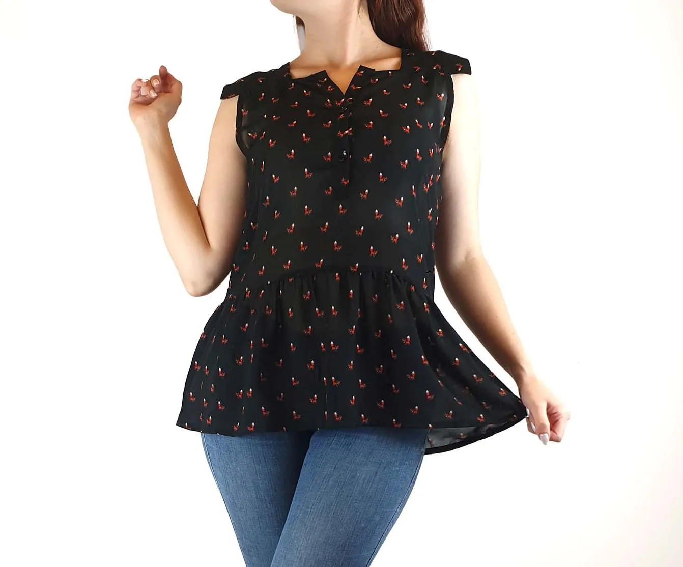 Gaudi black fox print top size M (small fit, best fits size 10)