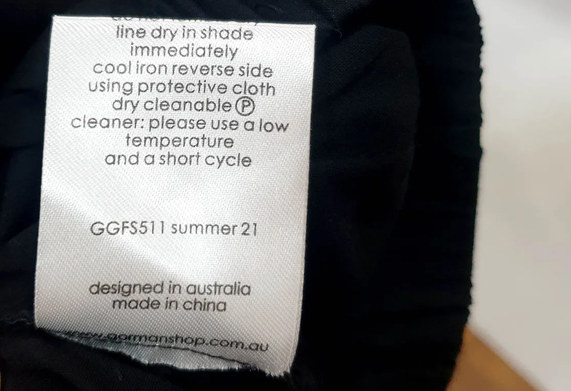 Gorman black top size 16