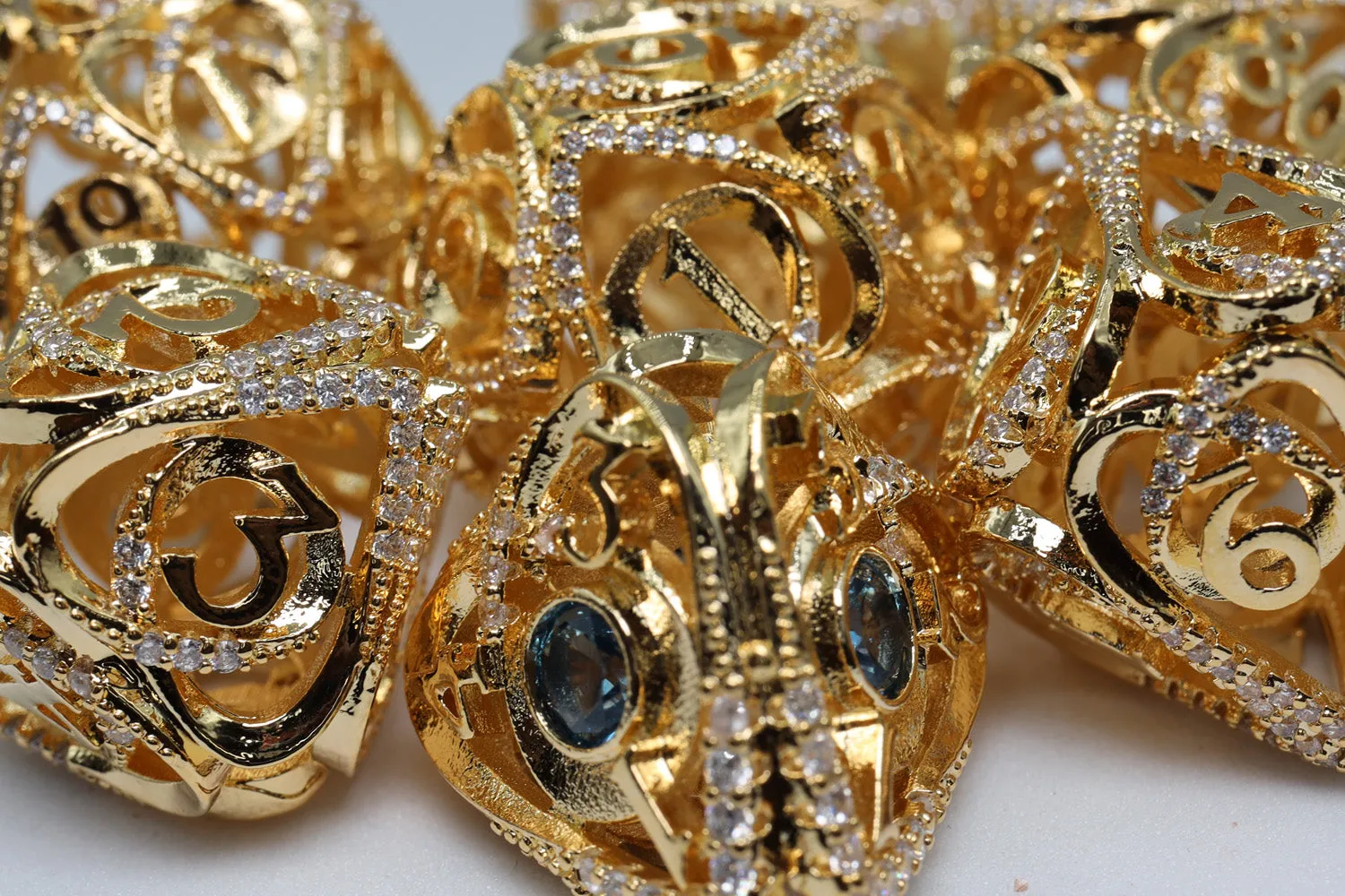 Hollow Hearts: Jeweled Gold - Metal RPG Dice Set