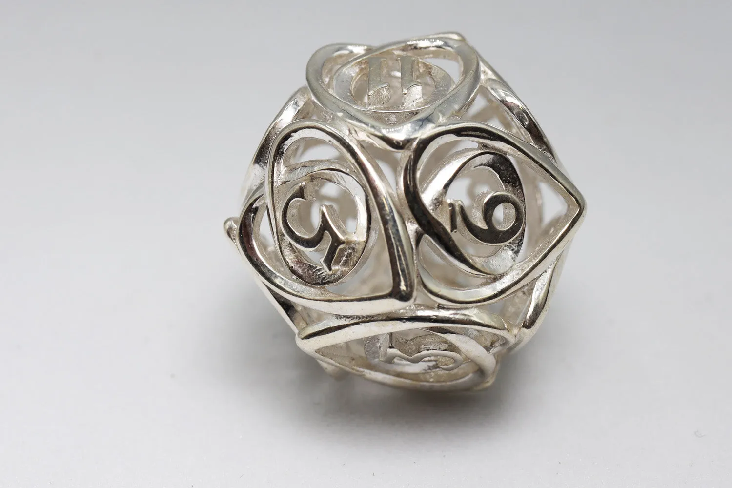 Hollow Hearts: Sterling Silver - Premium RPG Metal Dice Set