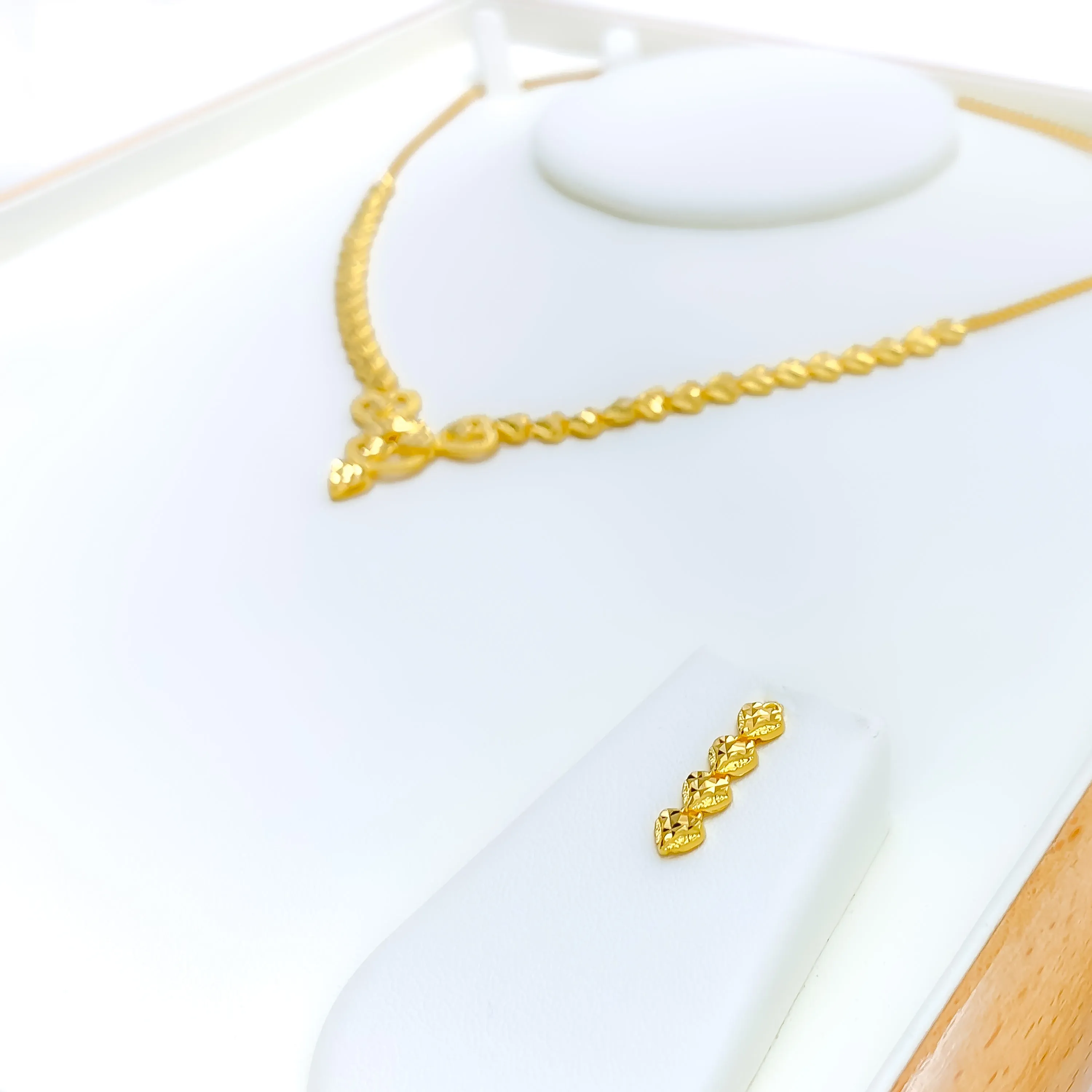 Iconic Interlinked 22K Gold Heart Necklace Set
