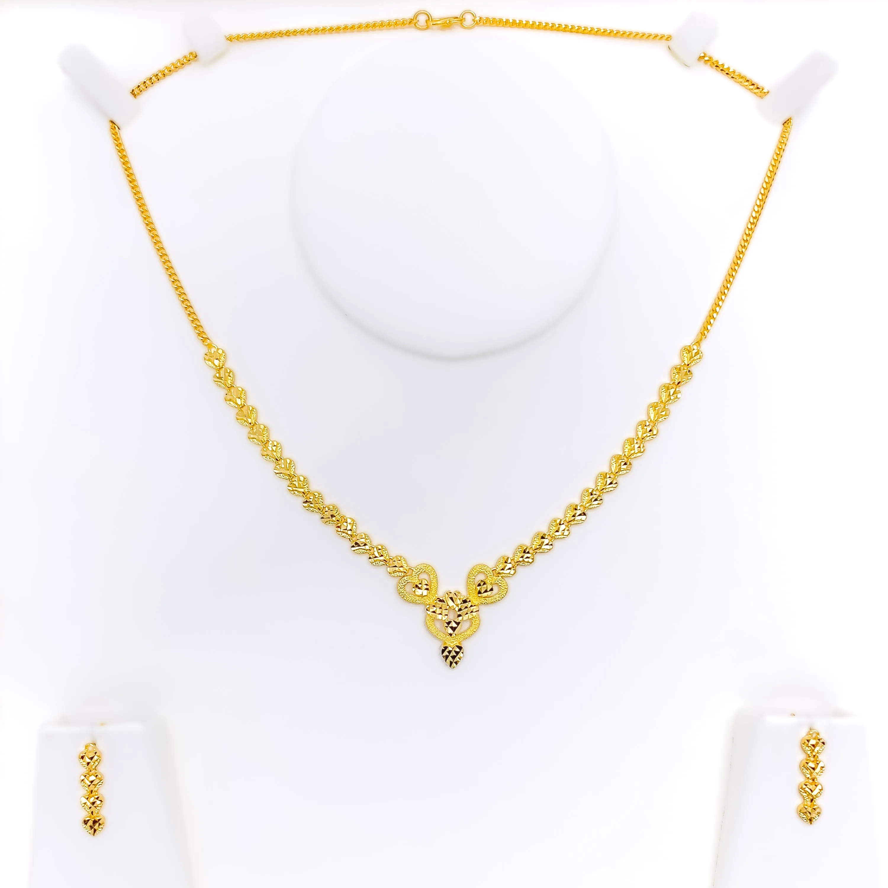 Iconic Interlinked 22K Gold Heart Necklace Set