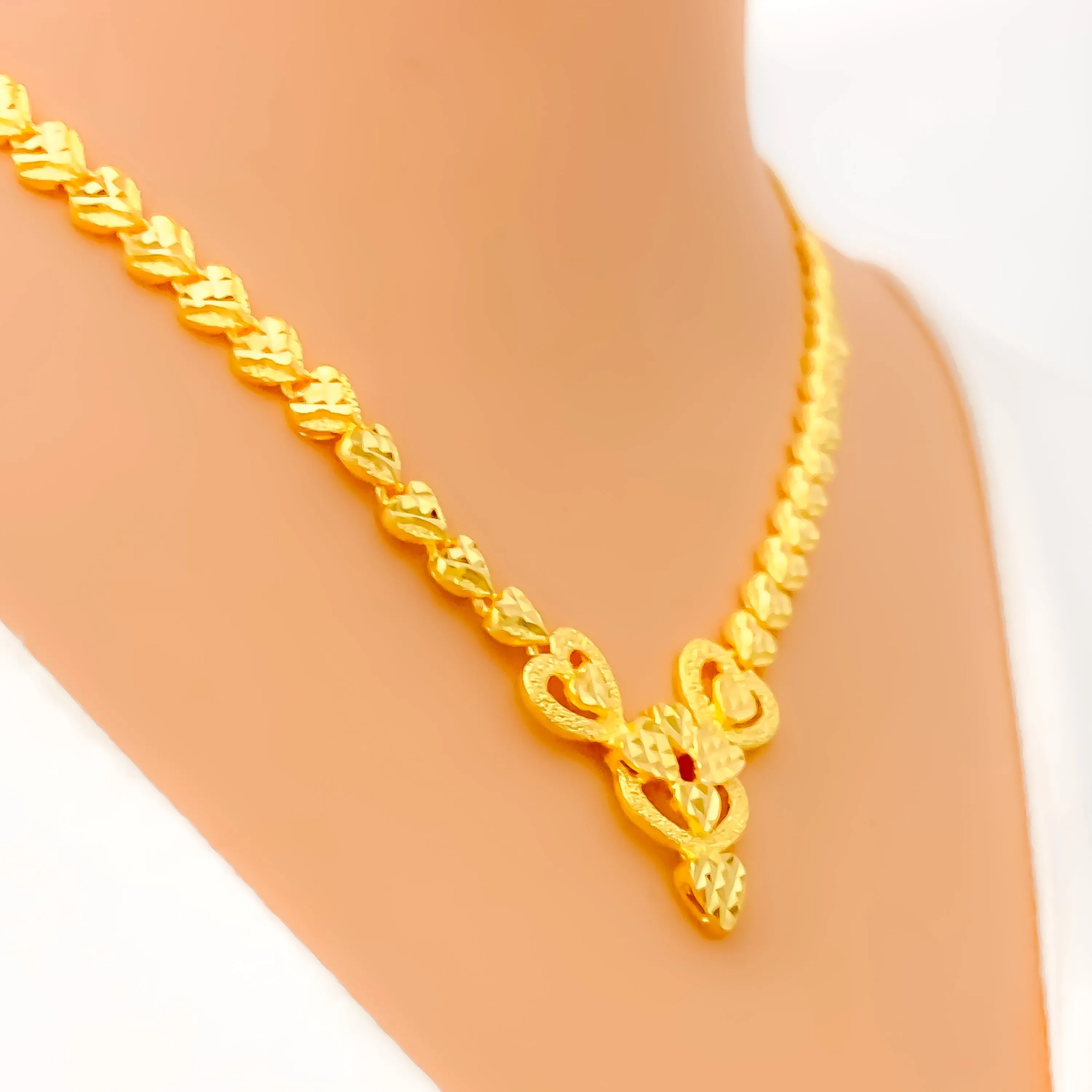 Iconic Interlinked 22K Gold Heart Necklace Set