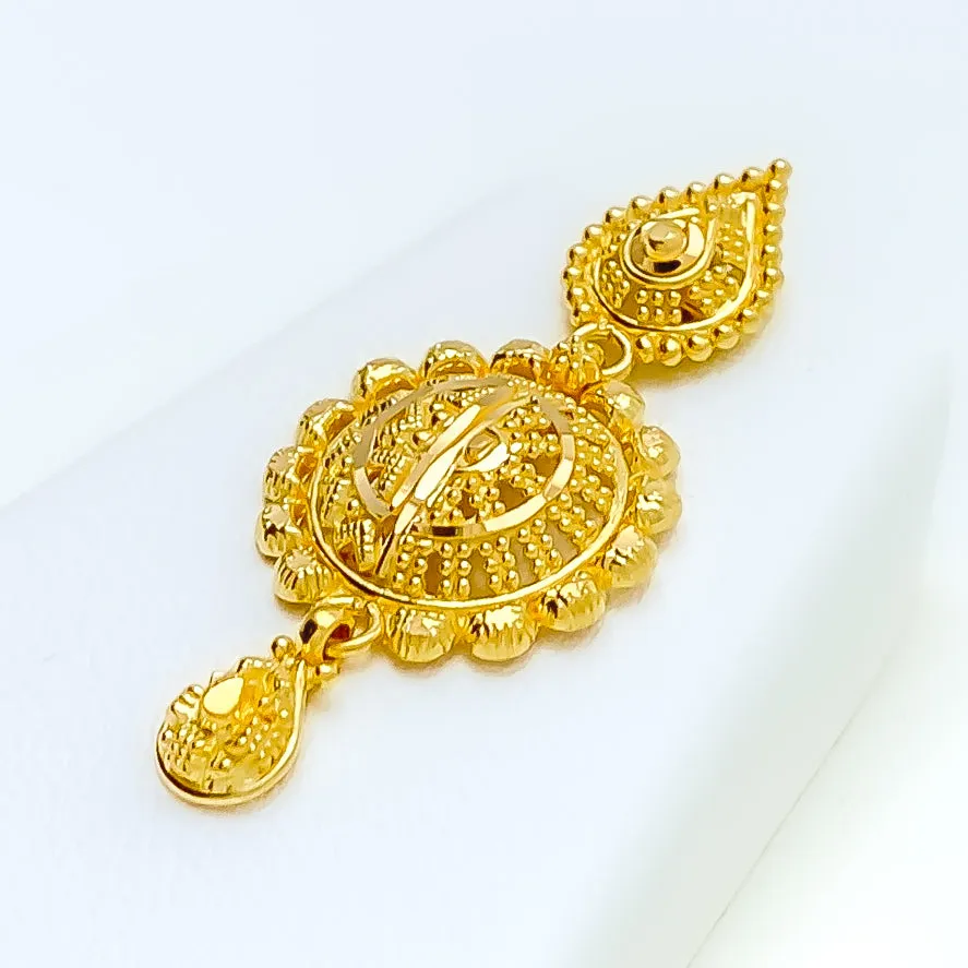 Intricate Charming 22k Gold Necklace Set