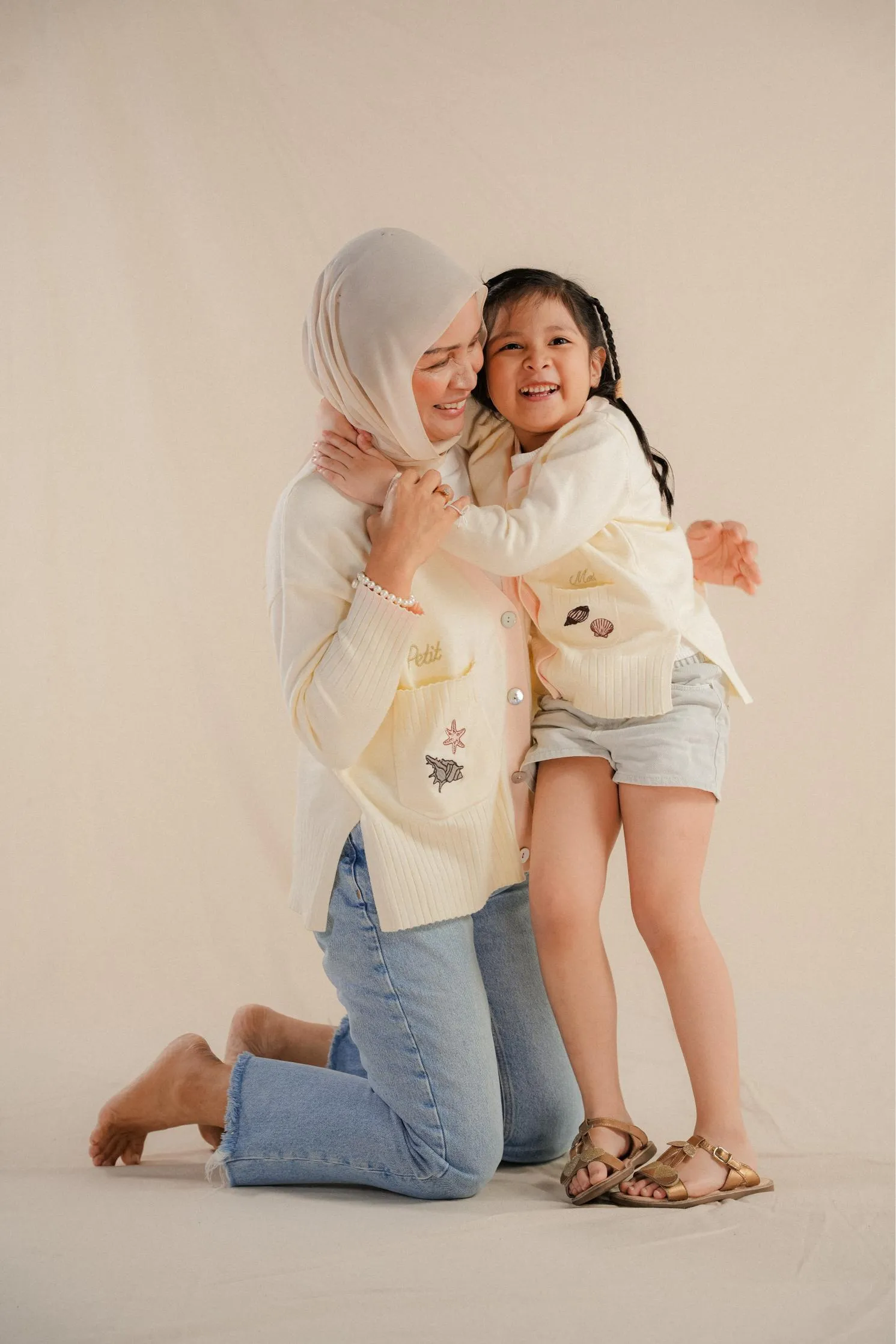 LA SEMAINE CARDI IN SEASHELL (KIDS)