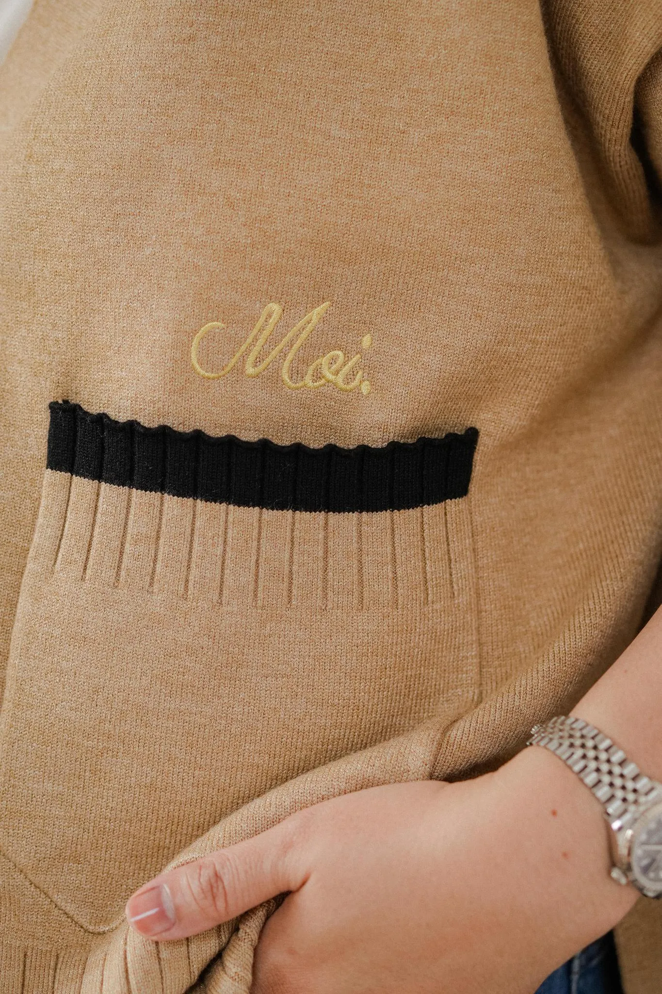 LA SEMAINE CARDIGAN IN TOFFEE