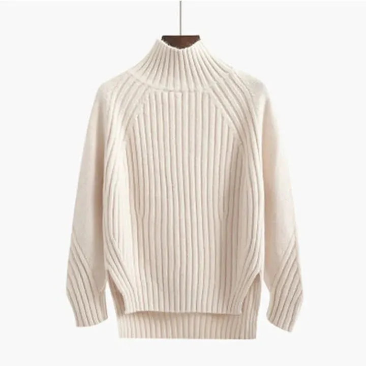 Lisa – Elegant Women’s Knit Pullover