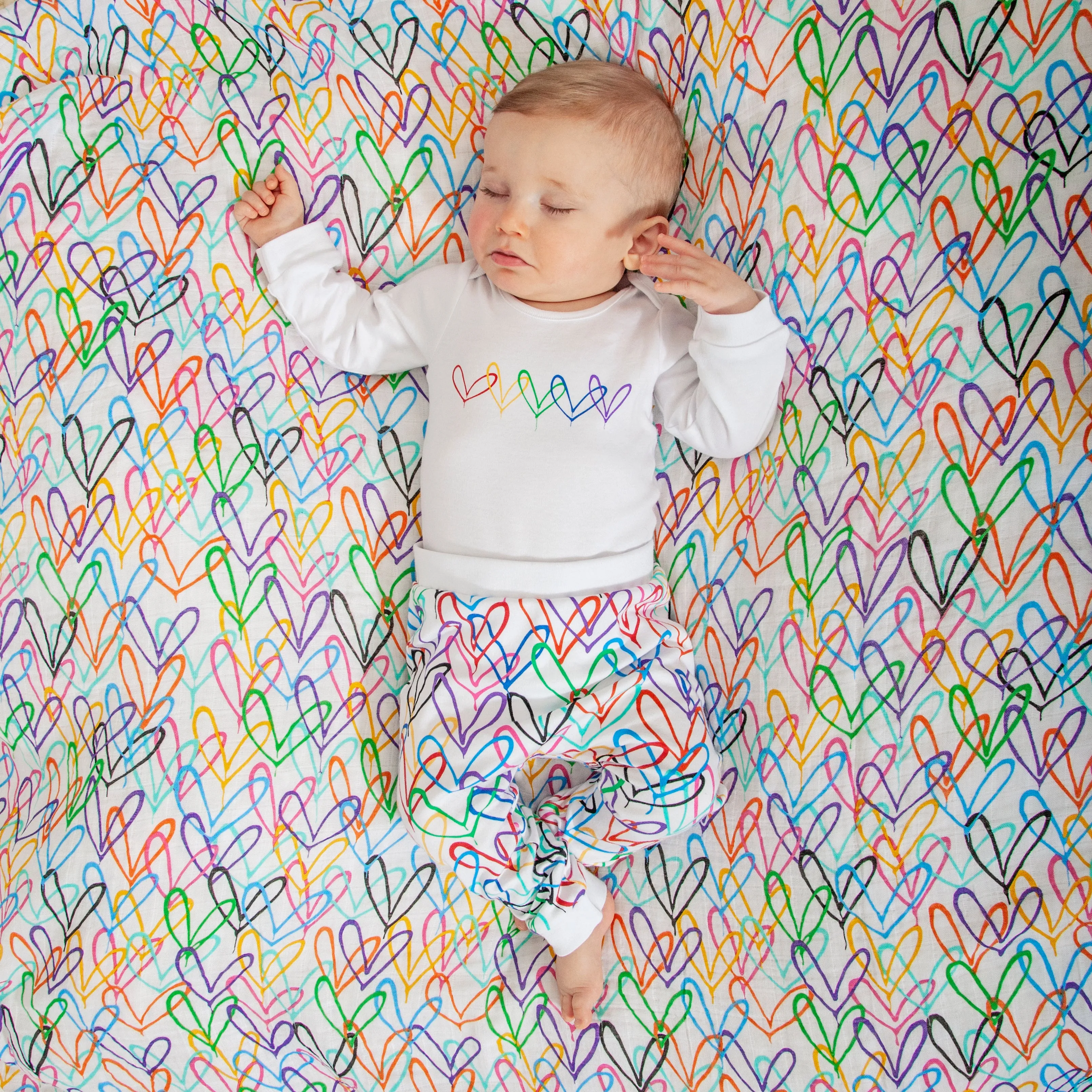 #Lovewall organic baby bodysuit set - James Goldcrown x From Babies with Love