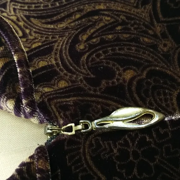 Lush Oscar de la Renta Lounge wear Robe Stretch Velvet Pocket Aubergine &amp; Gold