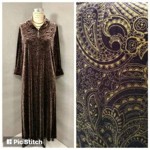 Lush Oscar de la Renta Lounge wear Robe Stretch Velvet Pocket Aubergine &amp; Gold