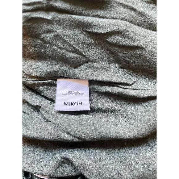 MIKOH Green Drawstring Pull On Shorts NWT