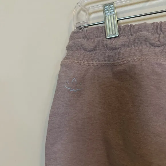 NWT Beyond Yoga Worked Up Shorts