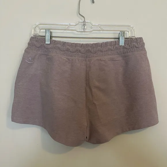NWT Beyond Yoga Worked Up Shorts