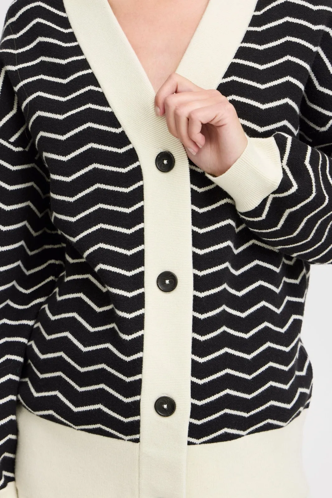 Otari Zig Zag Knit Cardigan - Black