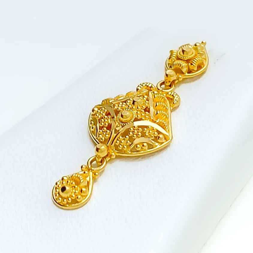 Refined Glamorous 22k Gold Ornate Necklace Set