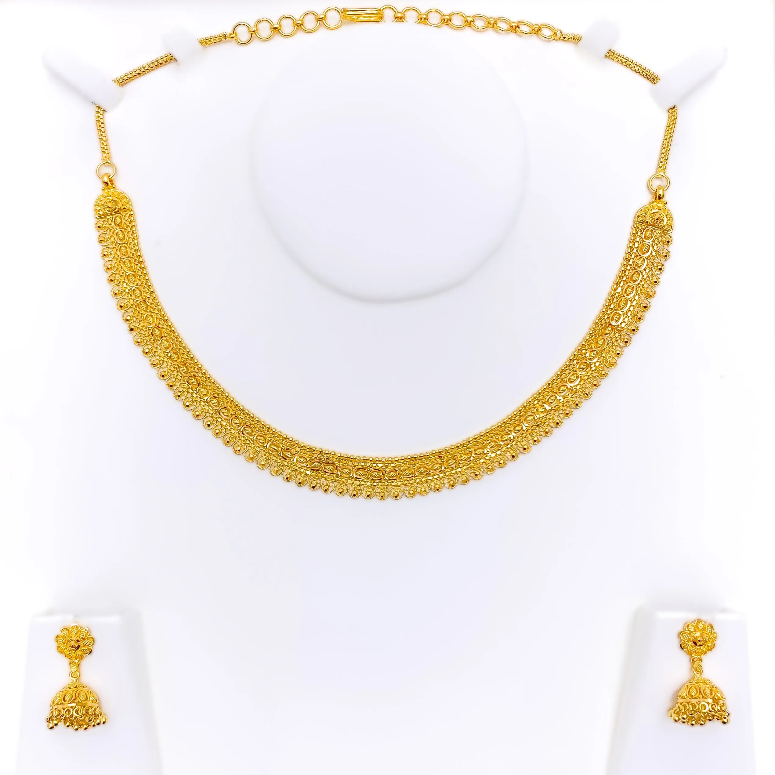 Reflective Bright Artistic 22k Gold Necklace Set