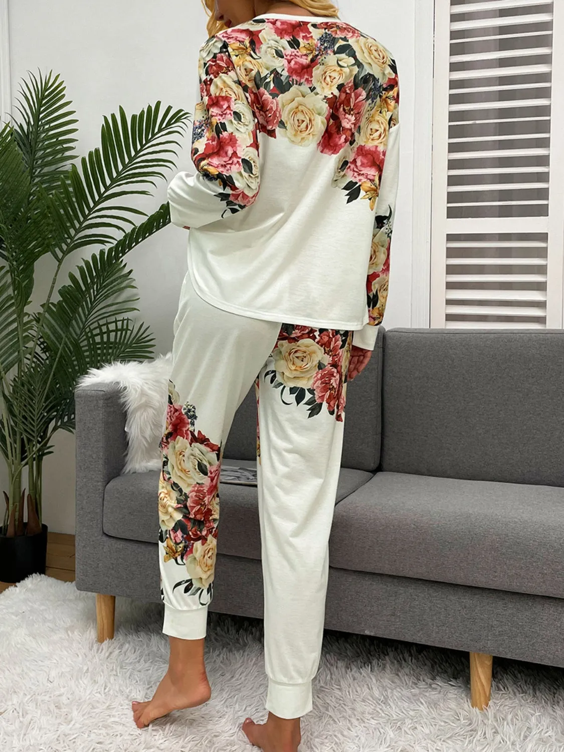 Rose Bud Lounge Set