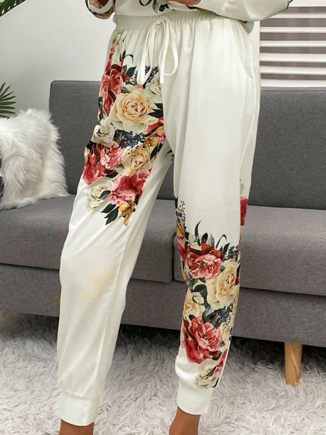 Rose Bud Lounge Set