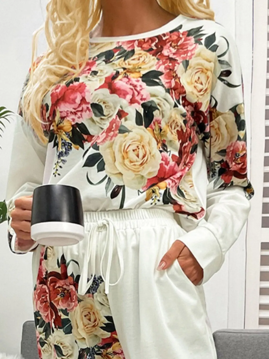 Rose Bud Lounge Set