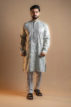 Sequin-patterned and Light-colored Kurta Set
