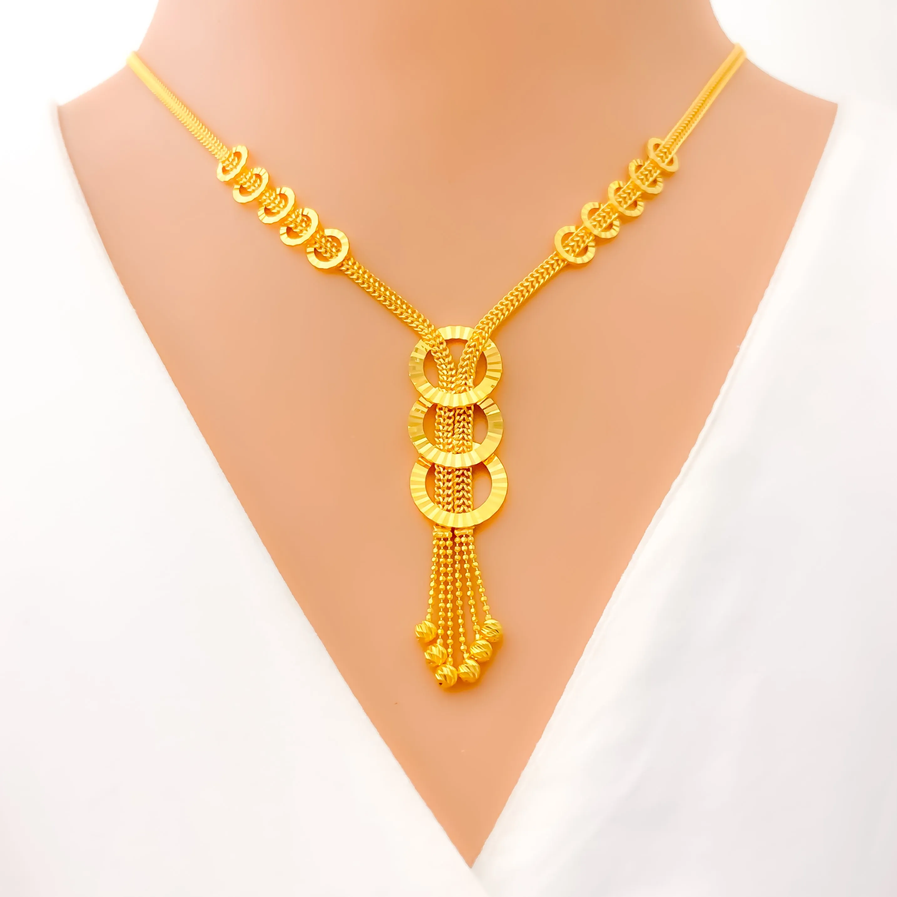 Shimmering Trendy 22K Gold Halo Necklace Set