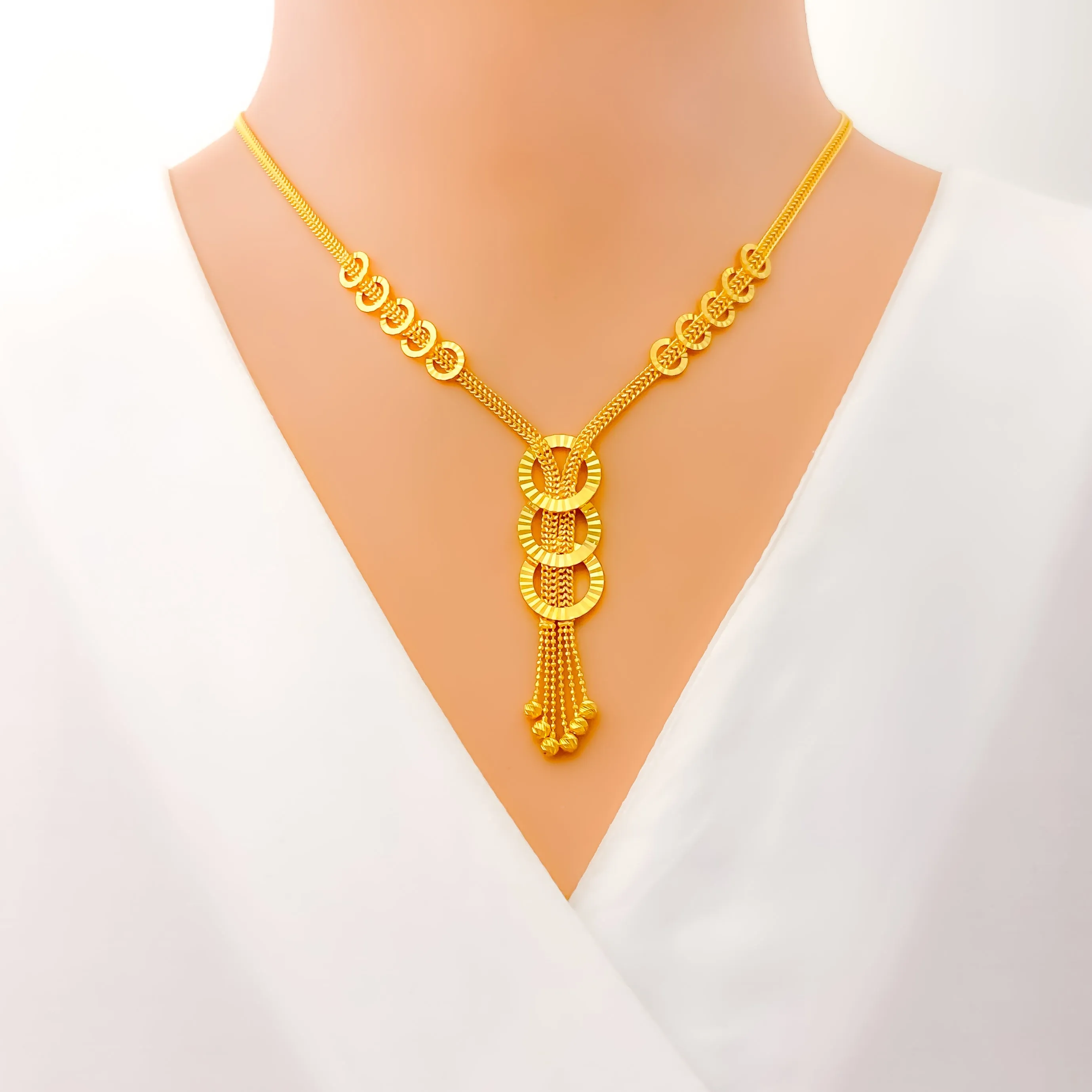 Shimmering Trendy 22K Gold Halo Necklace Set