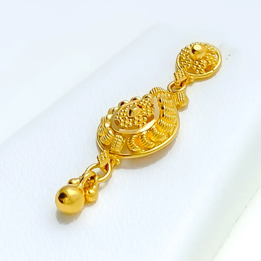 Stunning Sleek Lined 22k Gold Drop Necklace Set