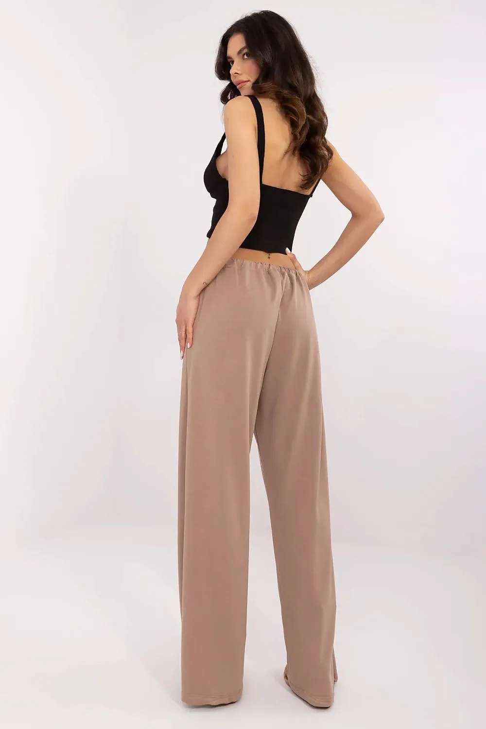 Sweatpants with a casual character