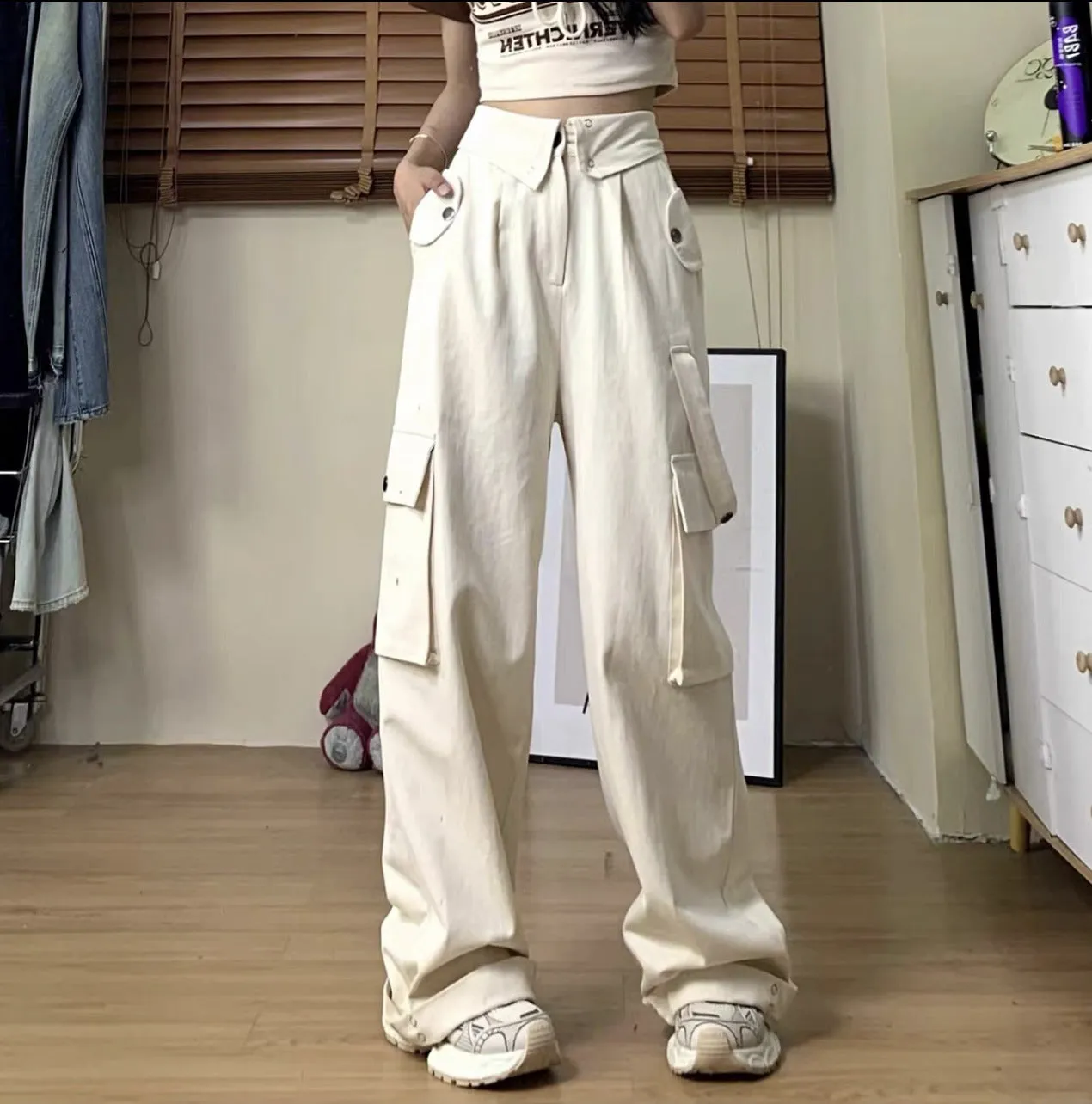 Women’s High Waist Long Cargo Pants with Pockets